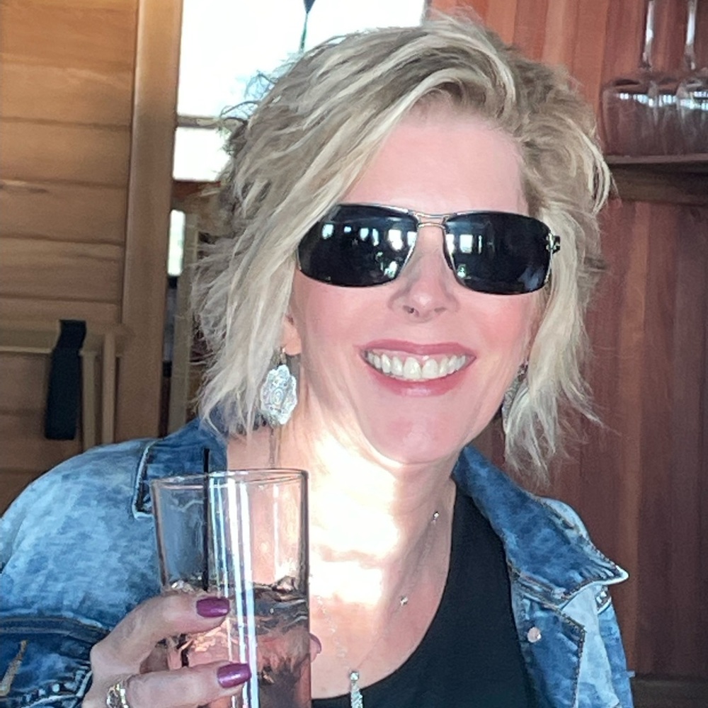 Meet your Posher, Cathy